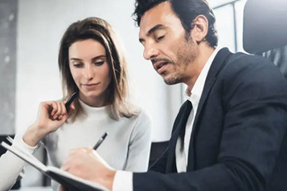 欠款能否通过法律途径强制追偿？